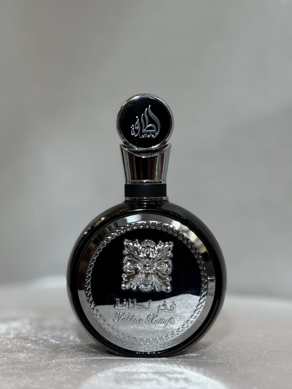 Fakhar Black Silver - Lattafa – Image 3