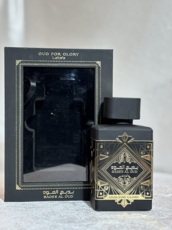 Badee Al Oud Oud For Glory - Lattafa